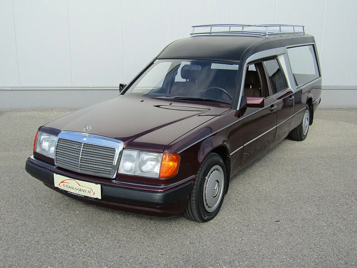 Mercedes-Benz E 250 D Leichenwagen nur 37.300km TOP!! Mauve - 1