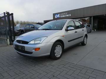 1.6 i benzine 100pk Automaat 5d (31609)