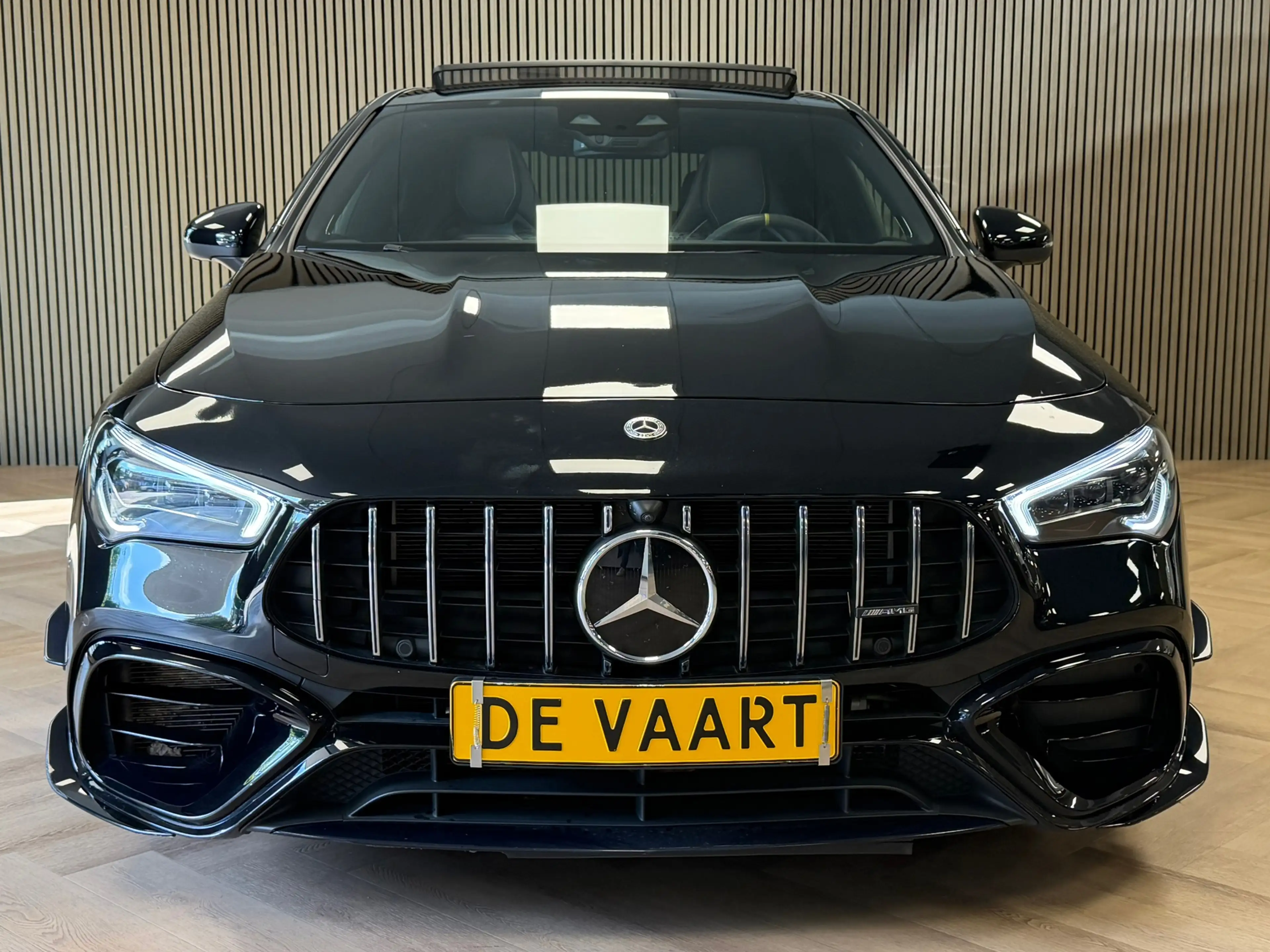 Mercedes-Benz CLA 45 AMG S 4MATIC+ AUT. PANORAMADAK HEAD-UP MULTIBEAM-LED M — photo 2