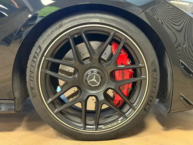Mercedes-Benz Cla view 8