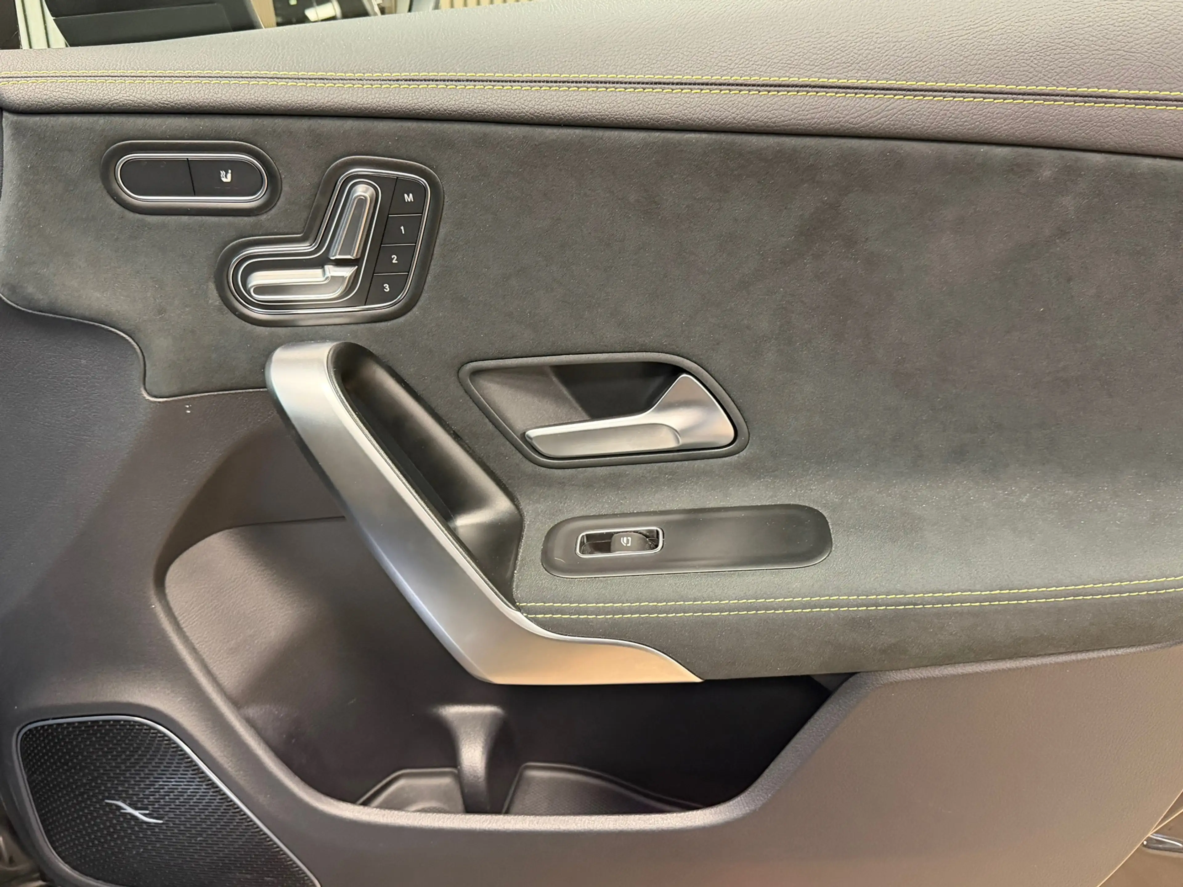 Mercedes-Benz CLA 45 AMG S 4MATIC+ AUT. PANORAMADAK HEAD-UP MULTIBEAM-LED M — photo 10