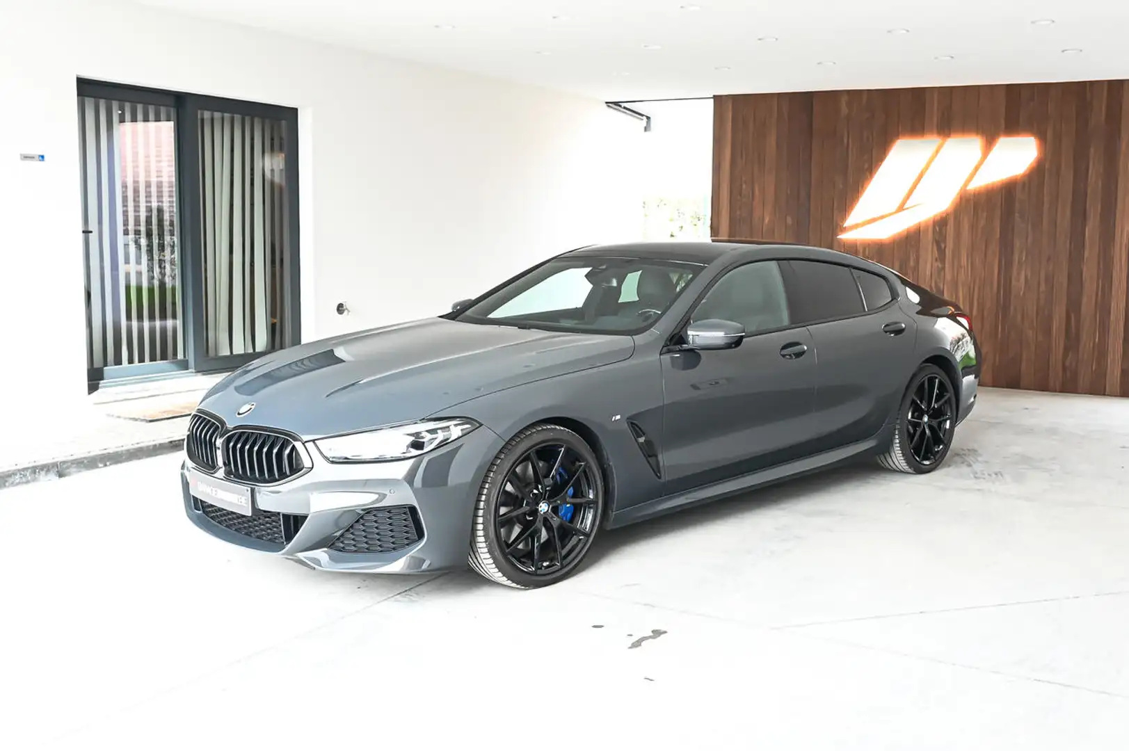 BMW 840 iA M-pack, Pano, HarmanKardon, Integr actief stuur Grijs - 2