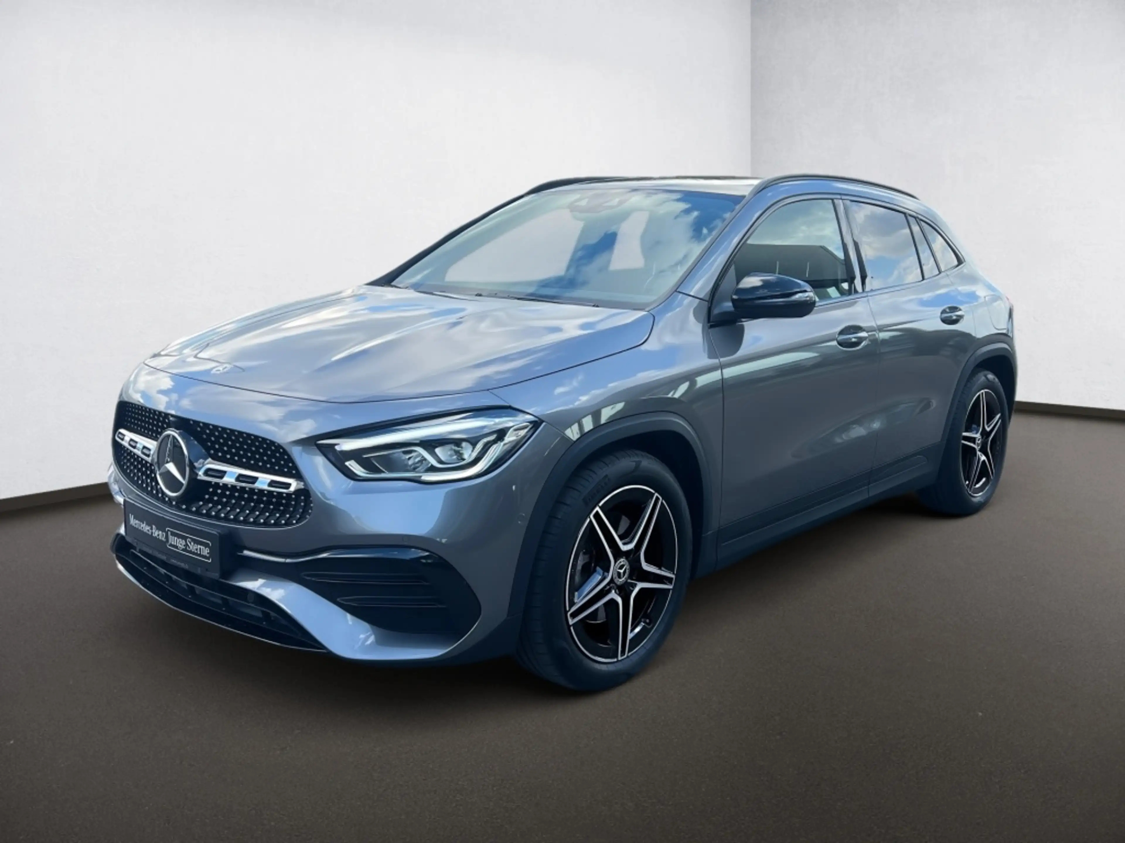 Mercedes-Benz GLA 250 4M — photo 2