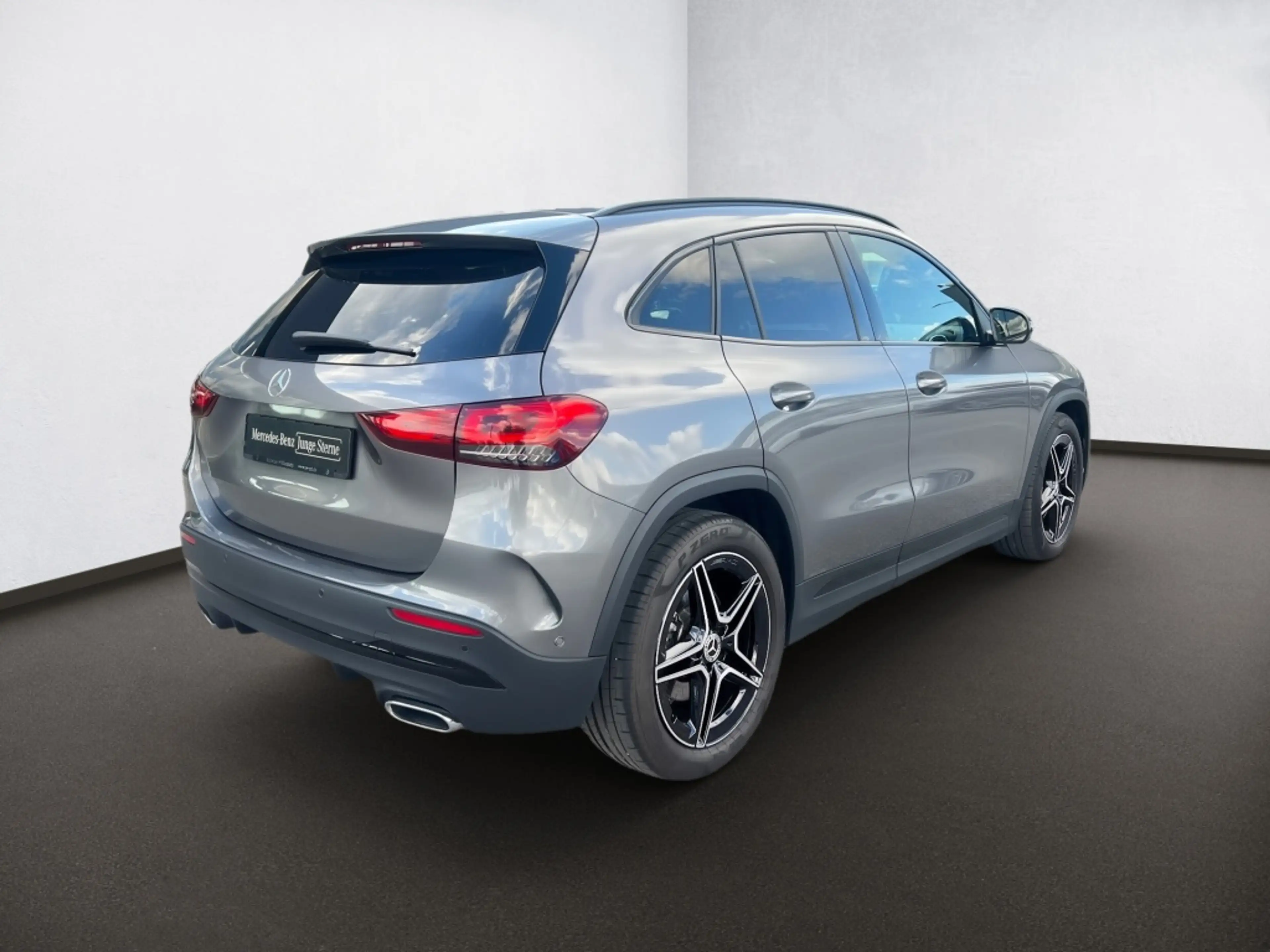 Mercedes-Benz GLA 250 4M — photo 5
