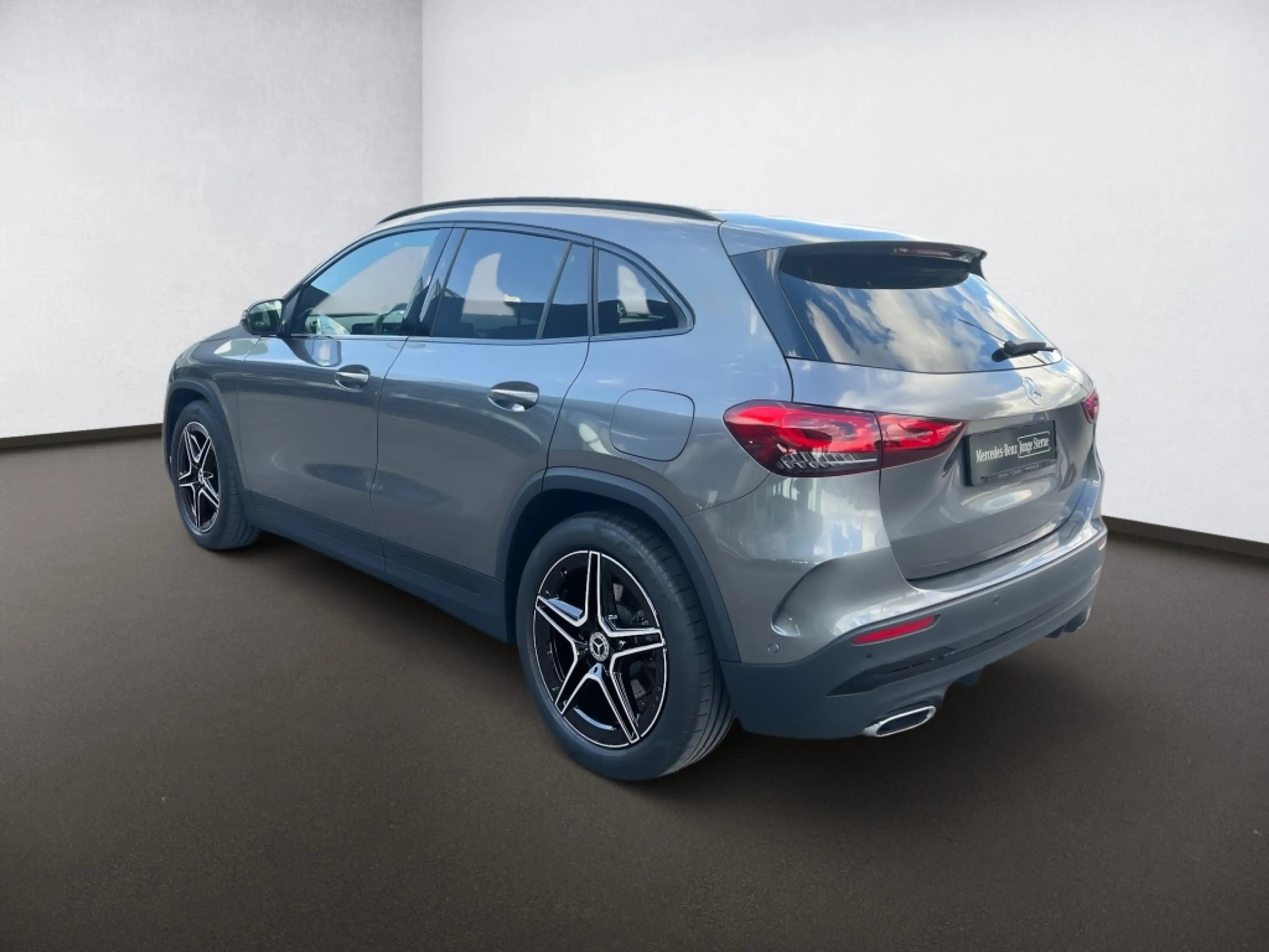 Mercedes-Benz GLA 250 4M — photo 4