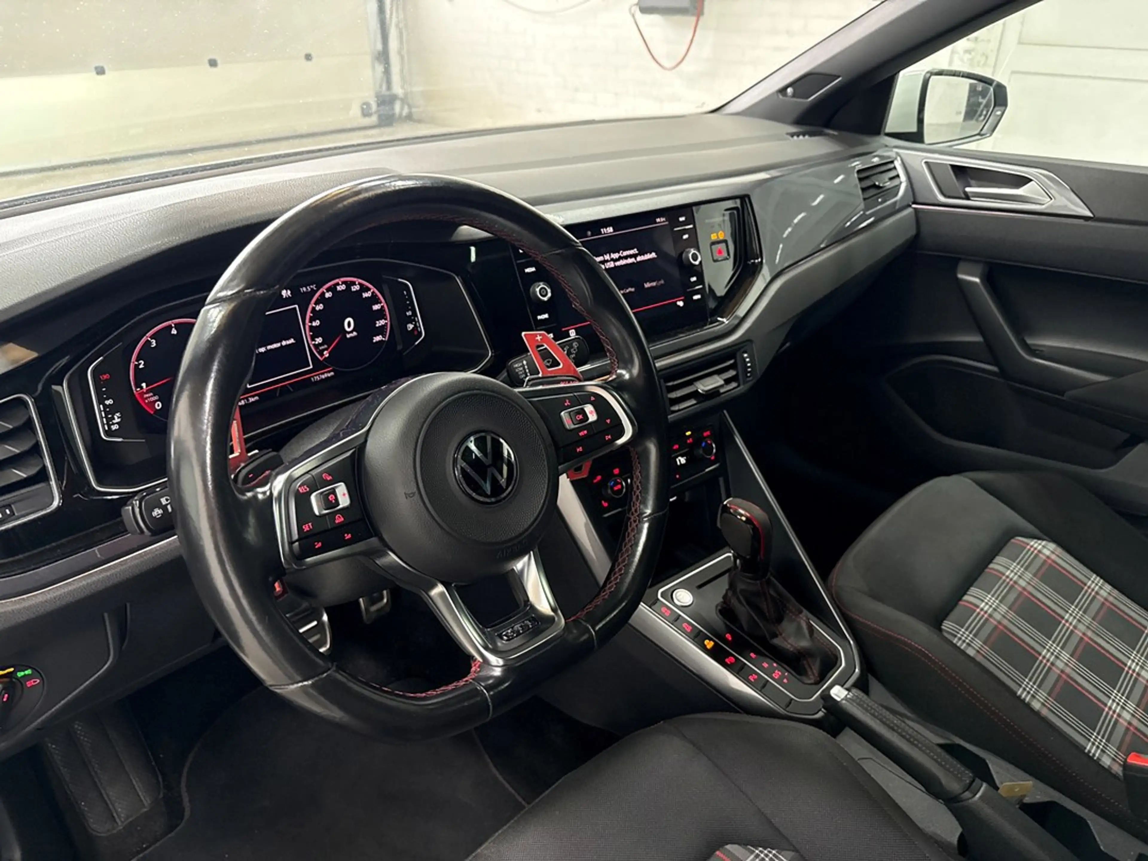 Volkswagen Polo GTI 2.0 TSI | Panoramadak | Xenon Led | Bose | Camera — photo 13