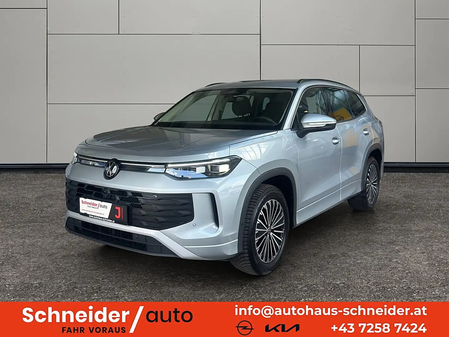 Volkswagen Tayron 1,5 eTSI ACT Life+Winterpaket DSG Silber - 1