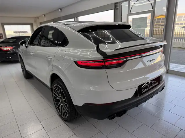 Porsche Cayenne 3.0 e-hybrid Platinum Edition tiptronic