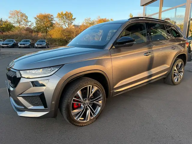 Skoda Kodiaq 2,0TSi RS 4x4 Pano AHK Columbus DCC ACC
