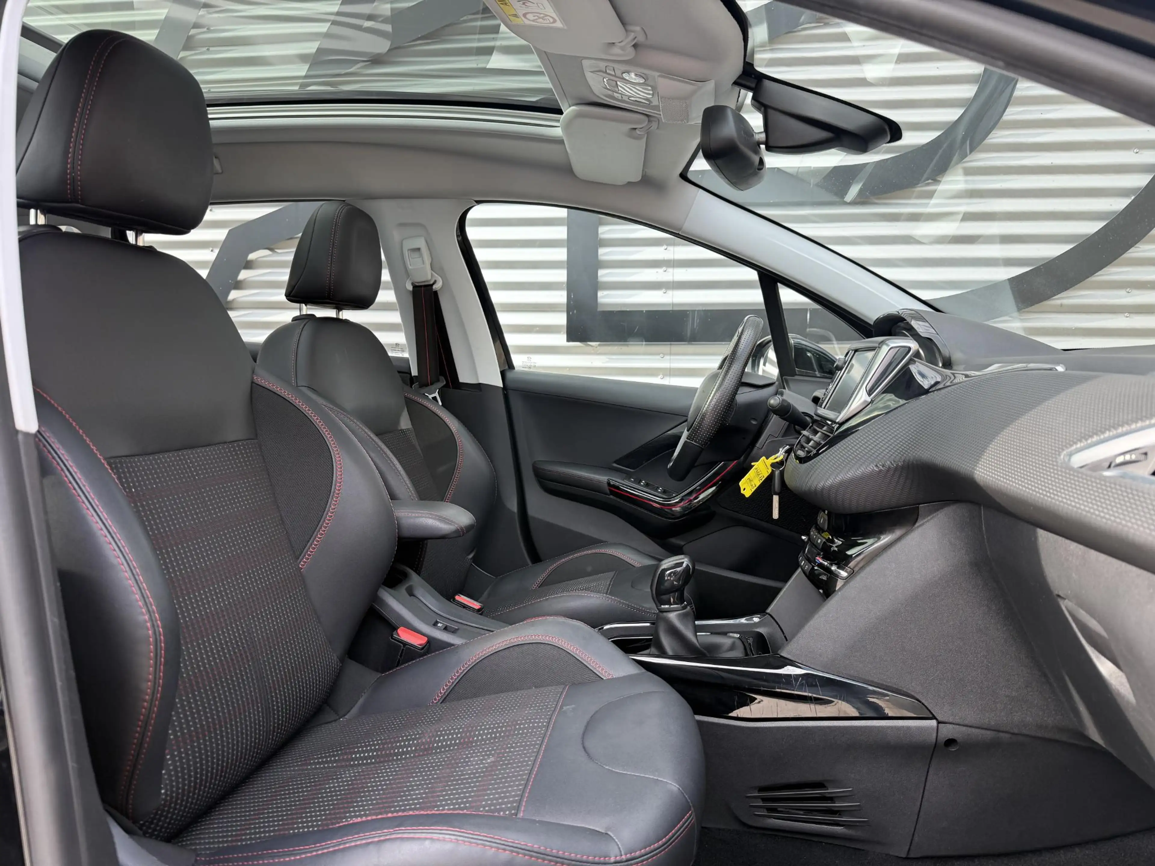 Peugeot 2008 1.2 PureTech GT-line Navi|Pano|Trekhaak|Camera|Car — photo 7