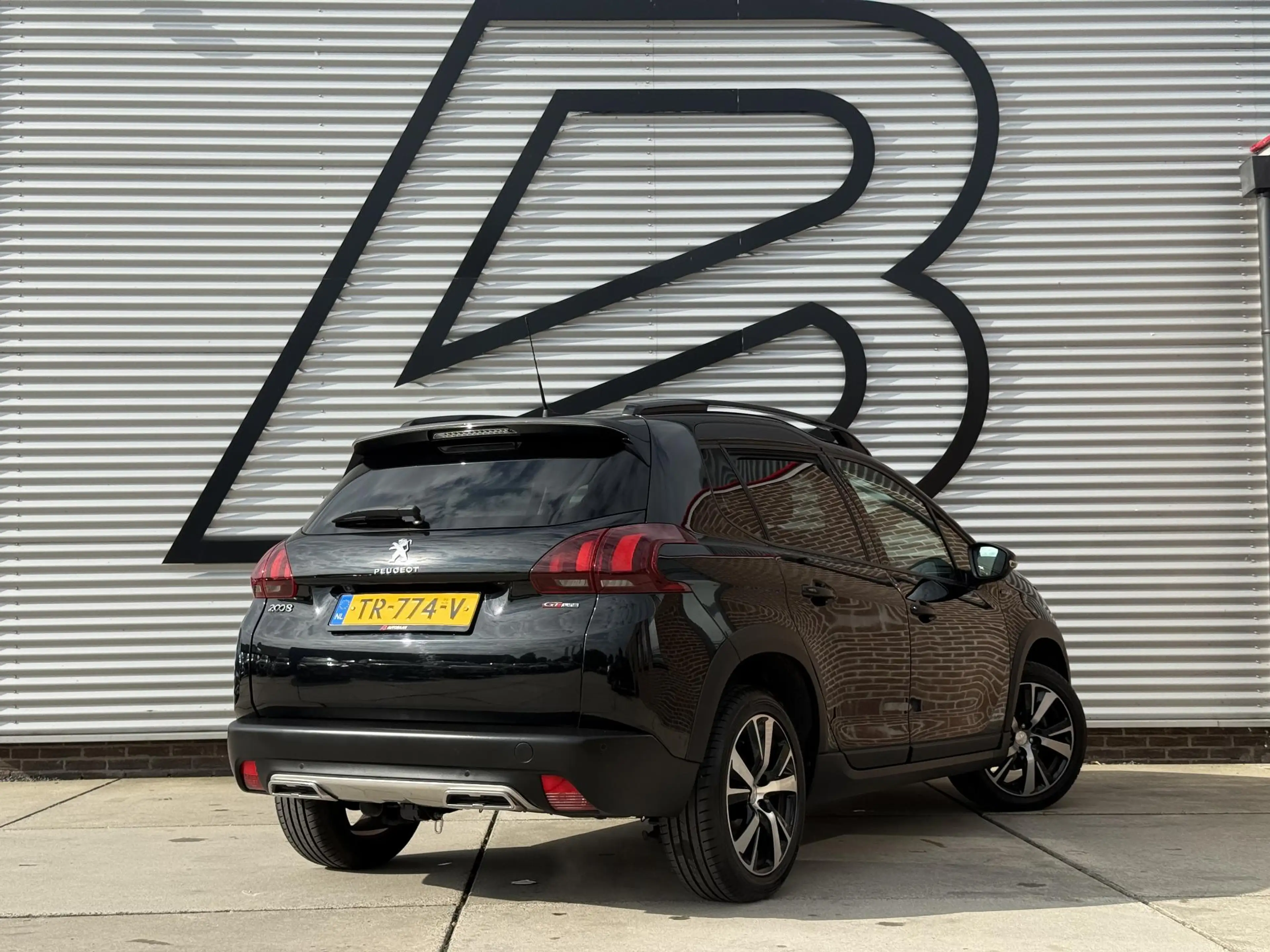 Peugeot 2008 1.2 PureTech GT-line Navi|Pano|Trekhaak|Camera|Car — photo 3