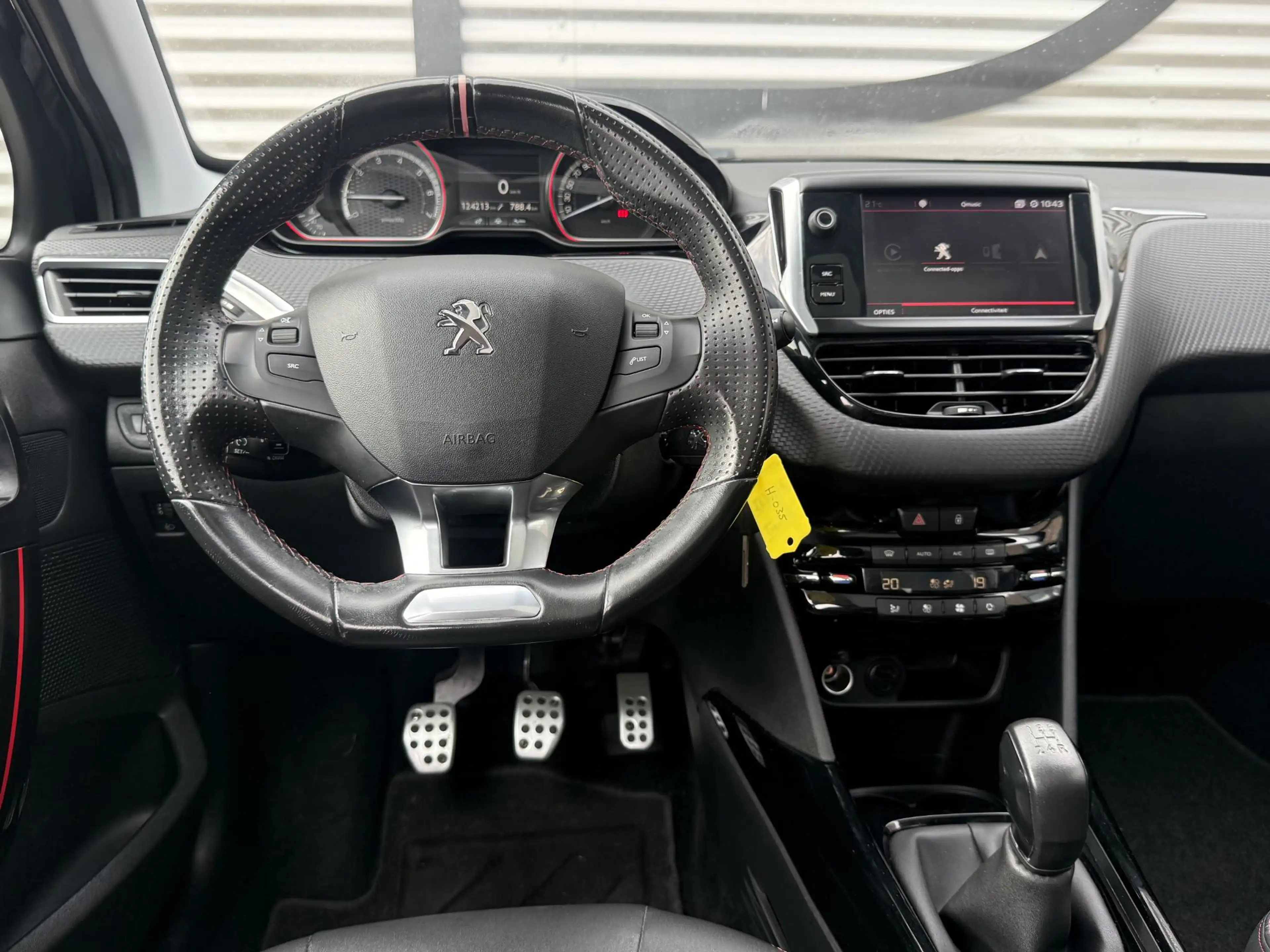 Peugeot 2008 1.2 PureTech GT-line Navi|Pano|Trekhaak|Camera|Car — photo 2
