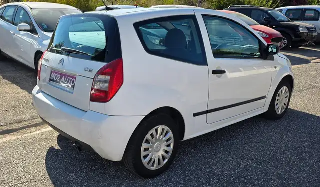 Citroen C2 view 3
