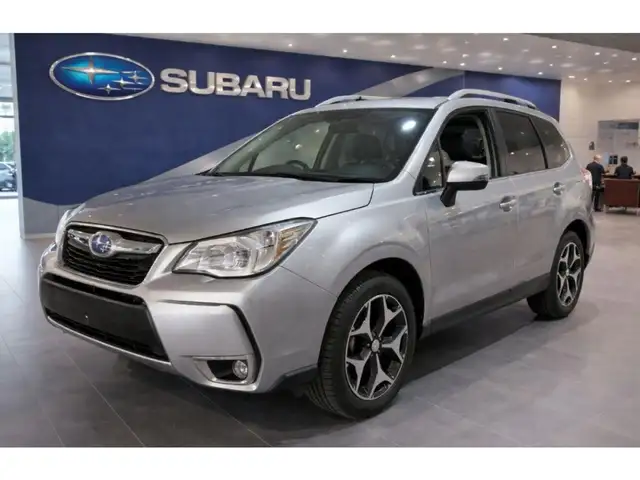 Subaru Forester 2.0XT TURBO 240 / HISTORIQUE / TOIT PANO / CUIR