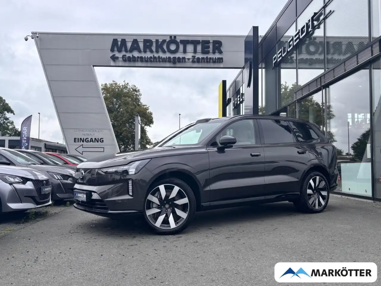Volvo EX90 2025