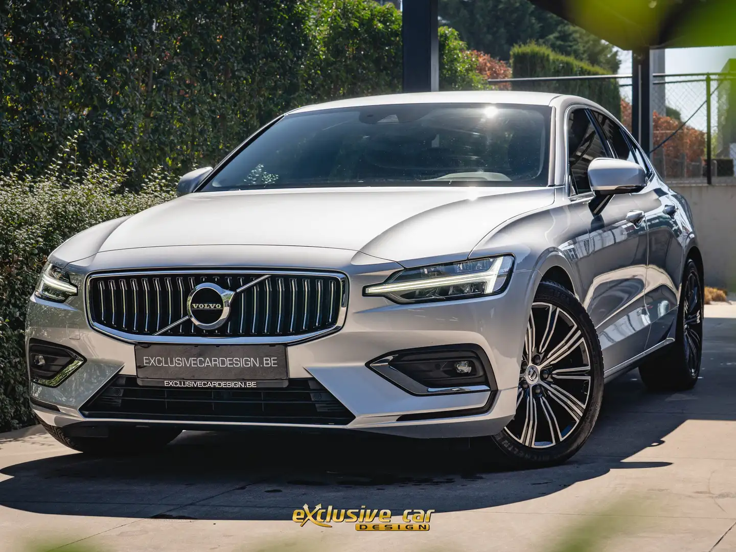 Volvo S60 B3/Mild hybrid/Inscription/LED/Leder/GPS/Cam./DAB Ezüst - 2