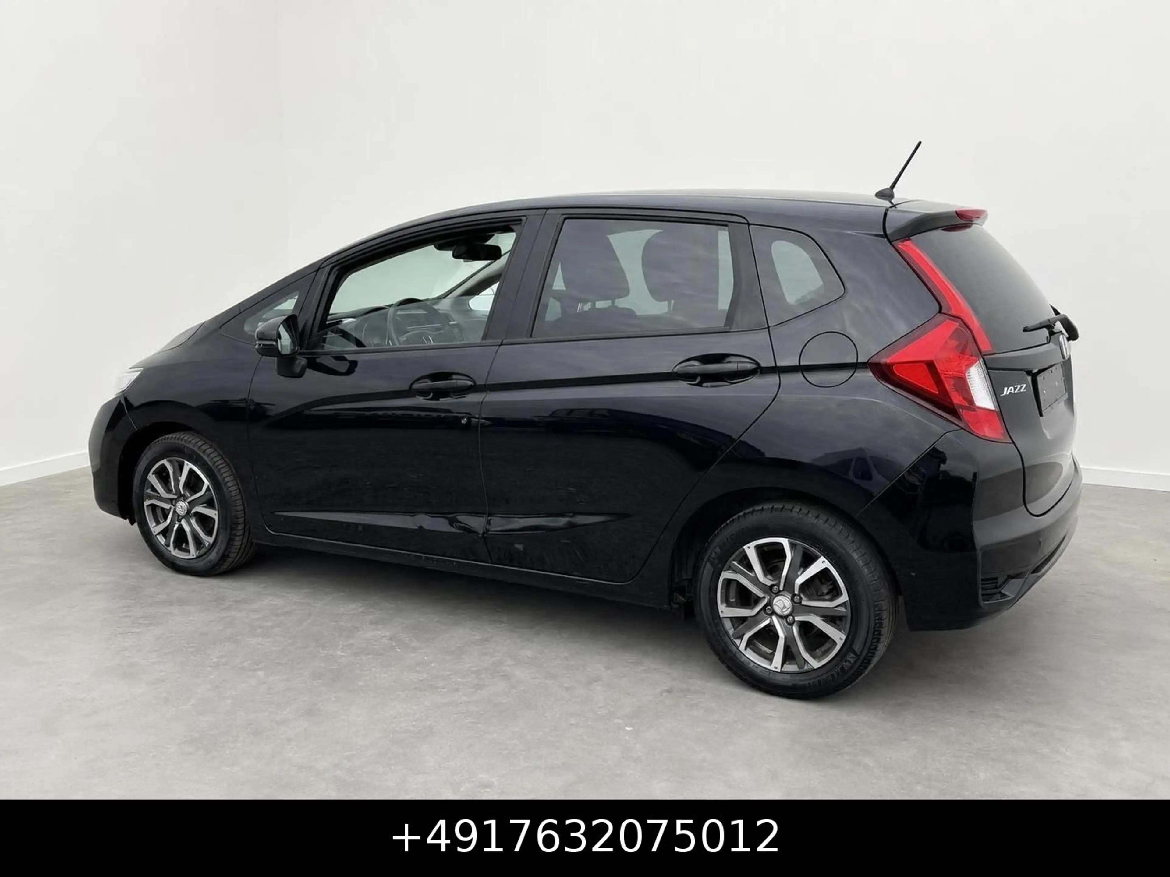 Honda Jazz Trend 1.3 VTEC Automatik Klima Alu 1.Hand — photo 10