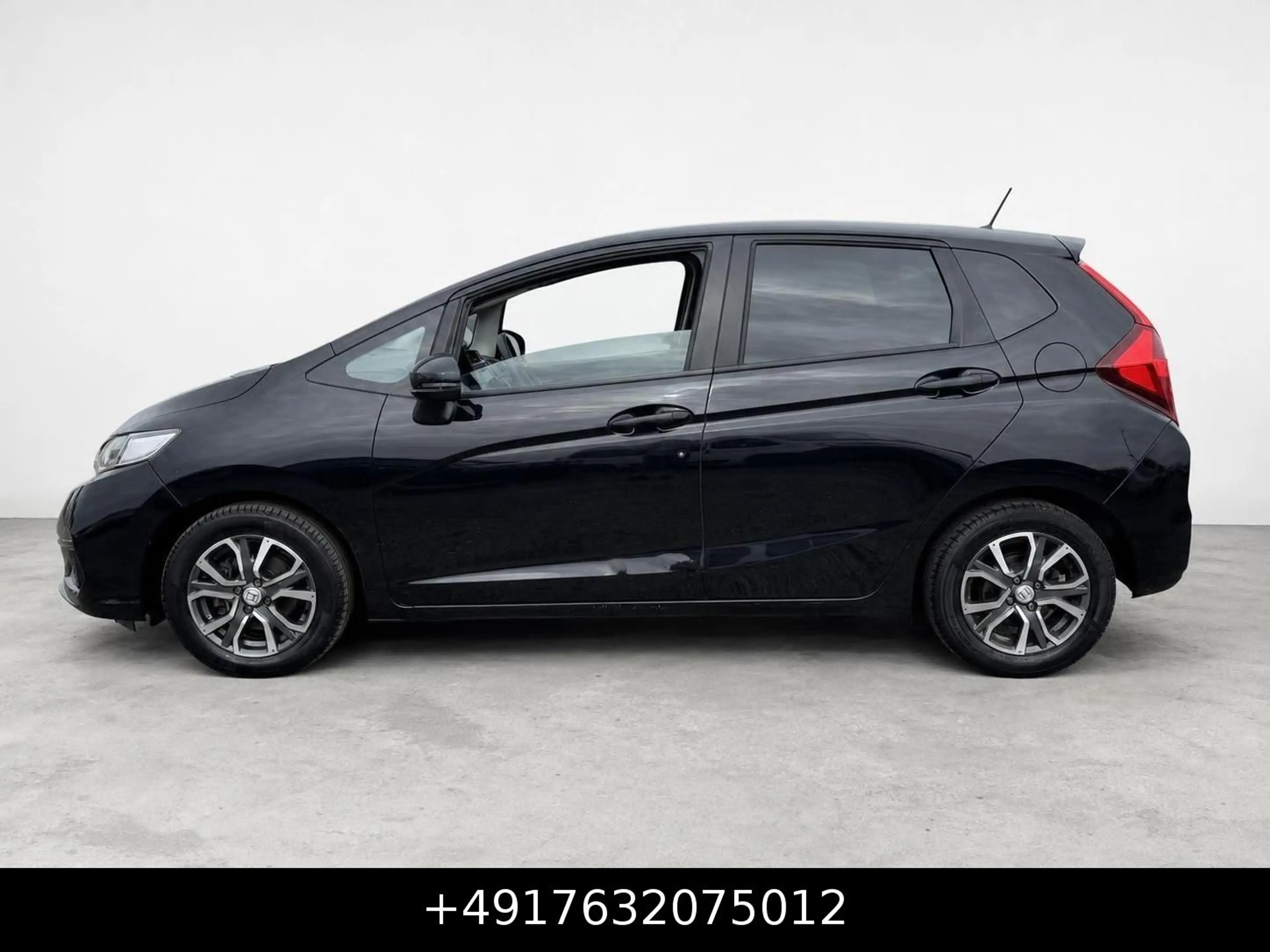 Honda Jazz Trend 1.3 VTEC Automatik Klima Alu 1.Hand — photo 11