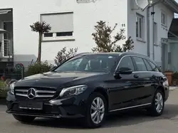 Mercedes-Benz C 200 KOMBI T 4Matic PANO*GARANTIE*AVANTGARDE*