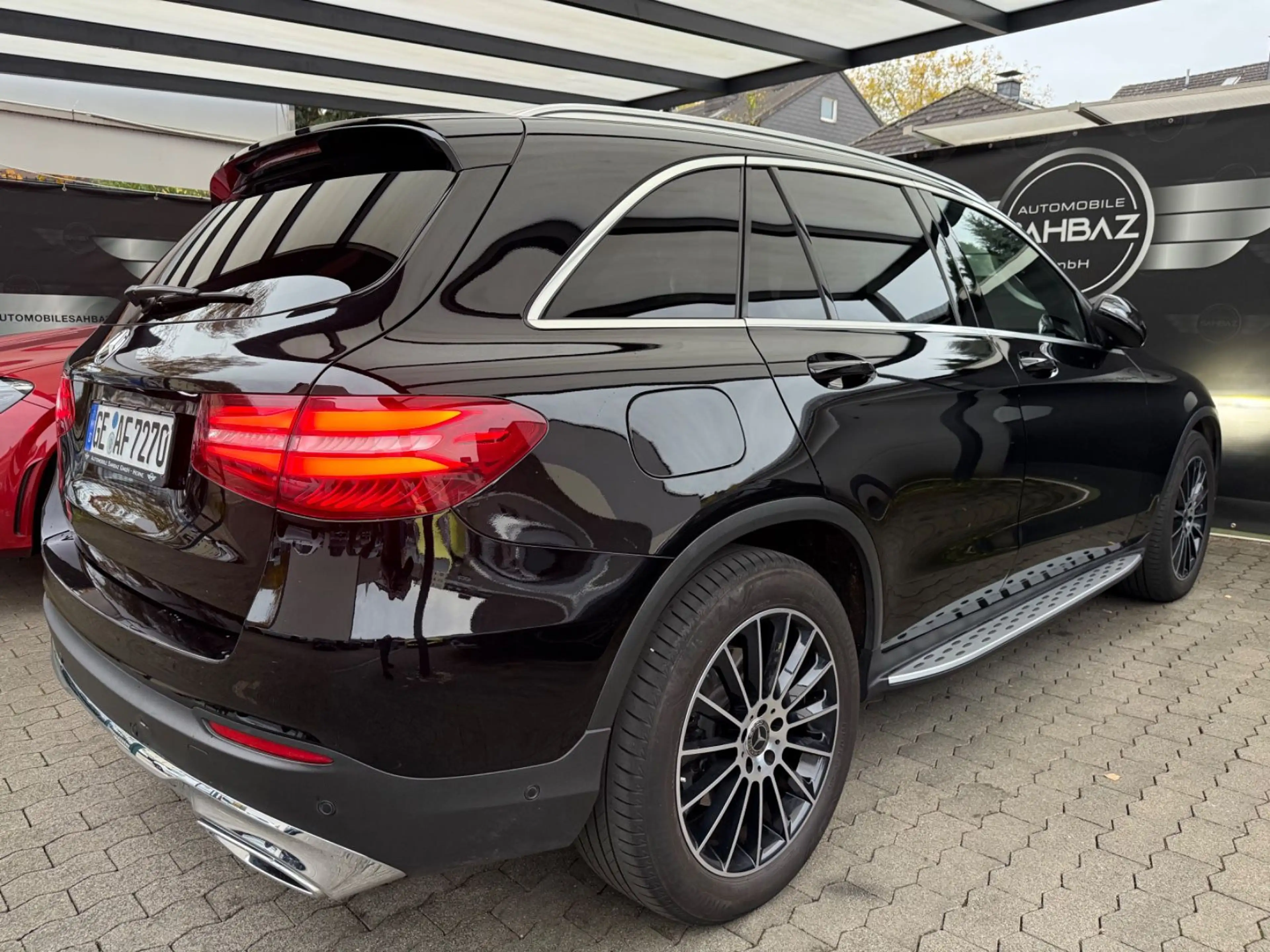 Mercedes-Benz GLC 350 d 4Matic *PANO*HEAD-UP*DISTR*LEDER*SPUR — photo 5
