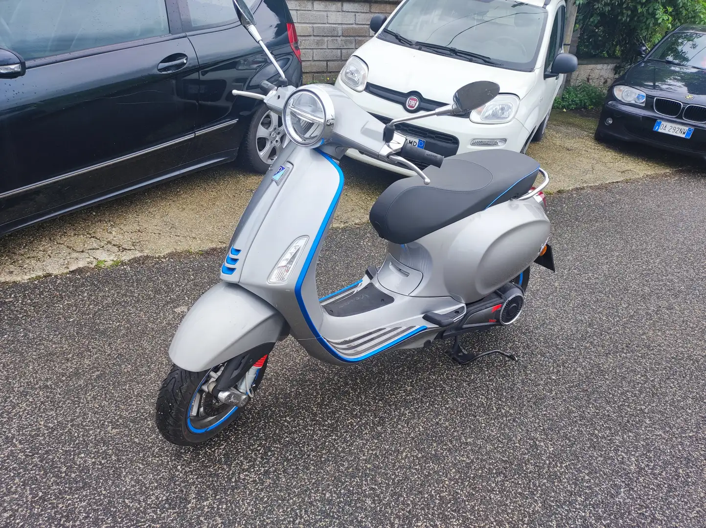 Vespa Elettrica VESPA ELETTRICA 70KM/H Silber - 1