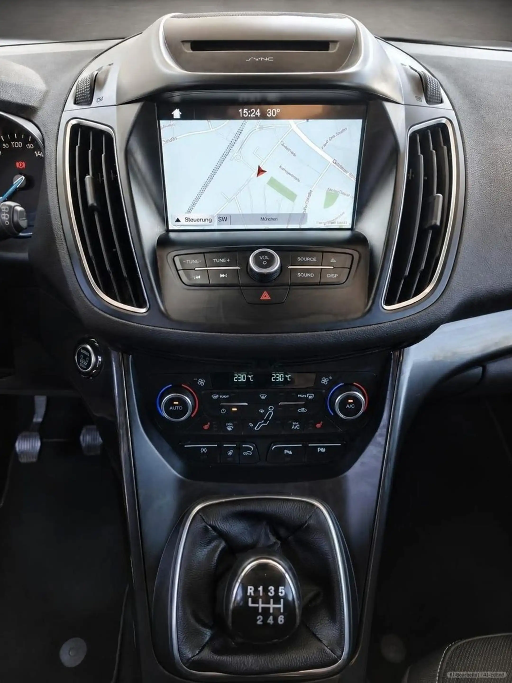 Ford Grand C-Max Titanium Navi Klimaaut. PDC AHK — photo 14