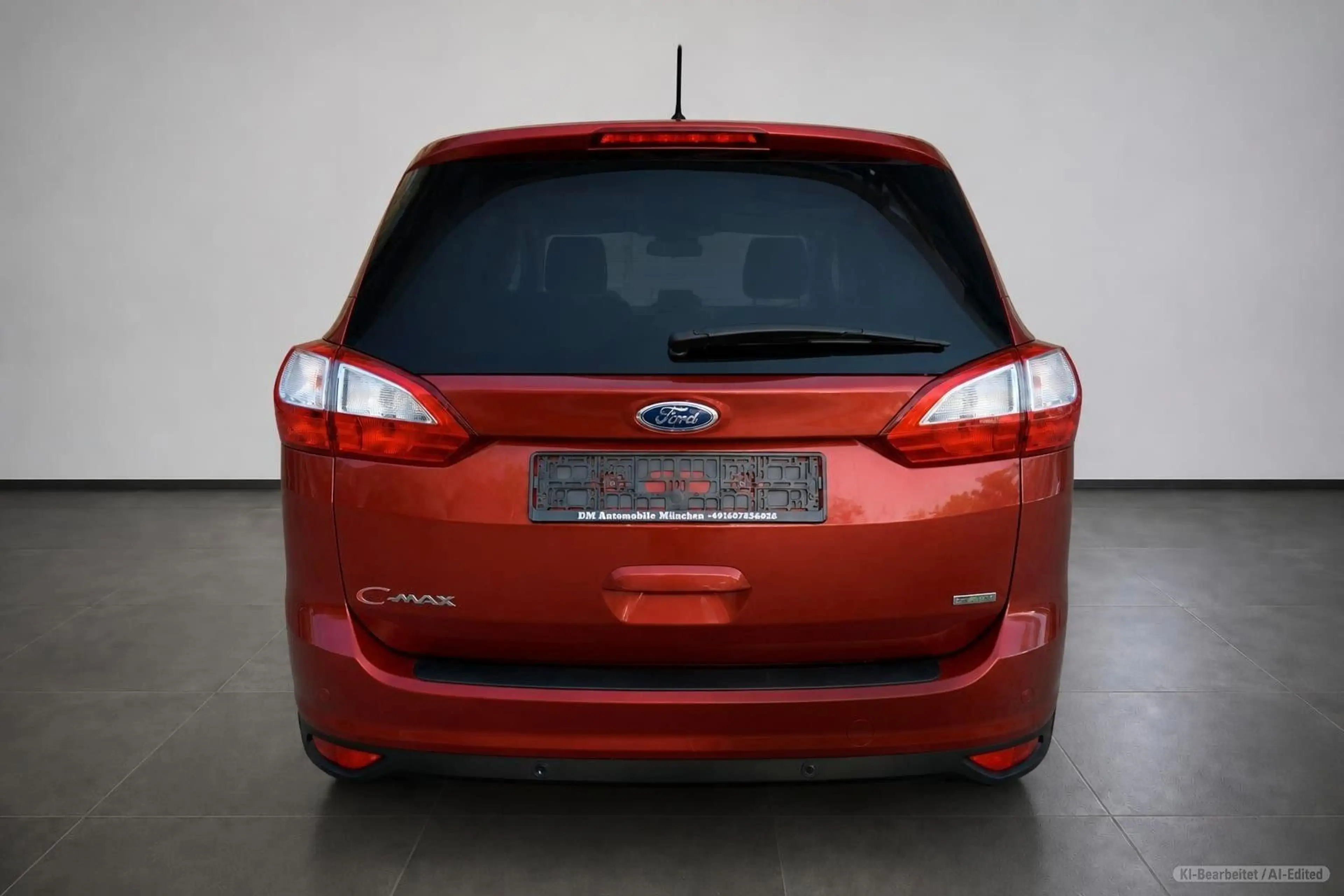 Ford Grand C-Max Titanium Navi Klimaaut. PDC AHK — photo 7