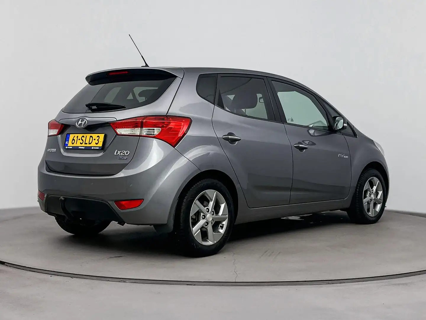 Hyundai iX20 1.6i i-Vision 125pk | Lm-wielen  | All Season band Grijs - 2