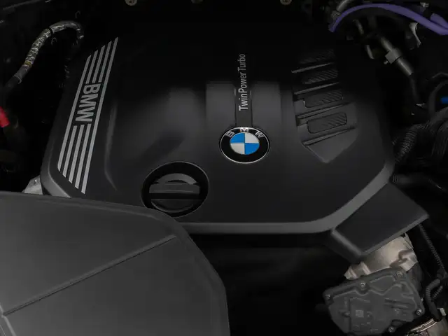 BMW X3 view 14