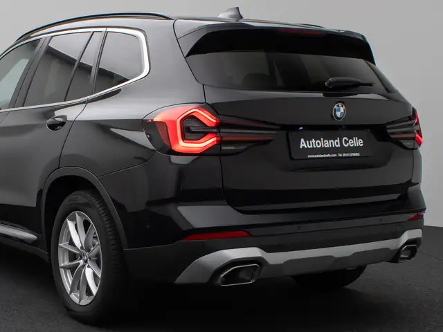 BMW X3 view 15