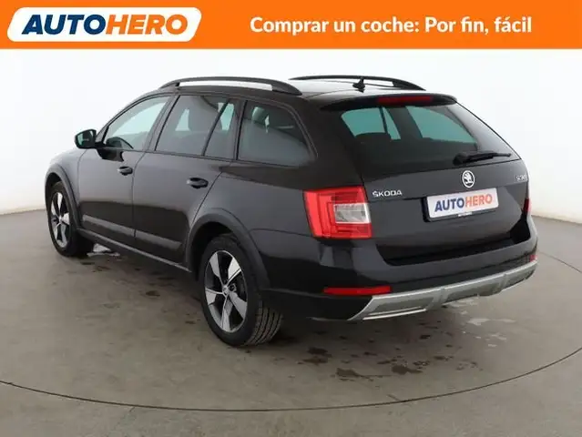 Skoda Octavia view 4