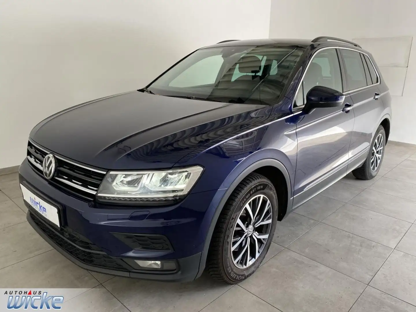 Volkswagen Tiguan 1.5 TSI DSG Comfortline NAVI KLIMA LED AHK Синій - 2