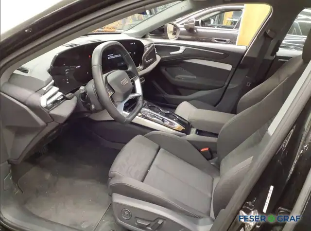 Audi A6 view 3