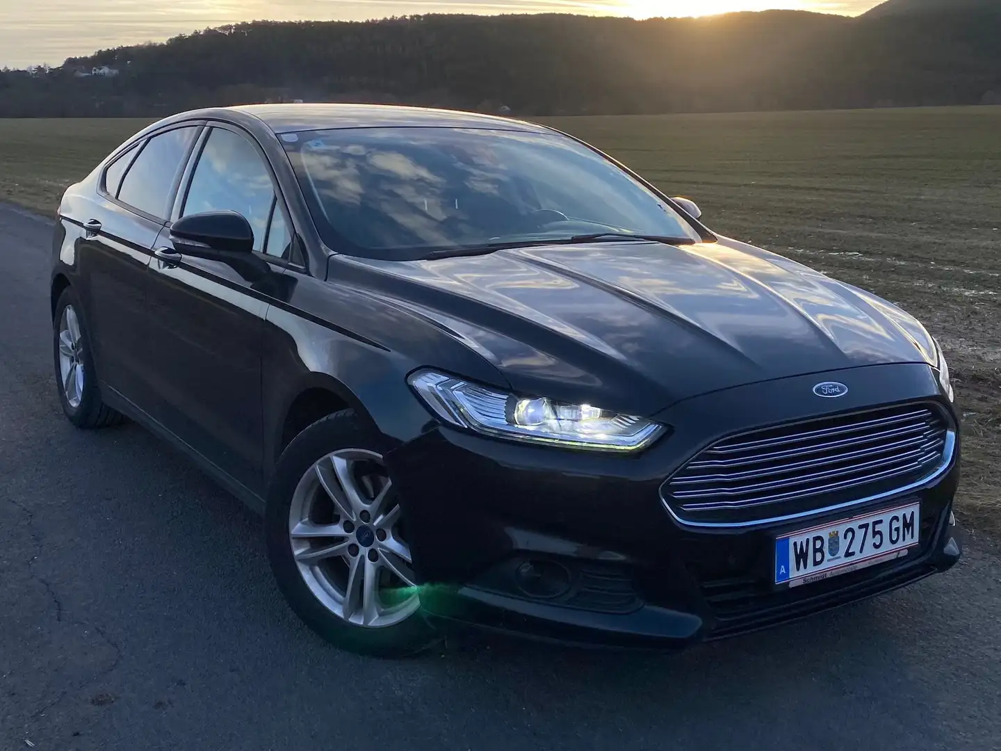 Ford Mondeo Mondeo Trend 2,0 TDCi AWD Start/Stop Trend Schwarz - 1