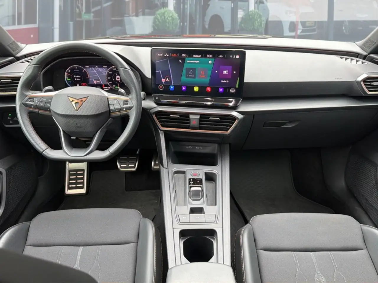 Cupra Leon 1.4 TSI e-HYBRID E-KLEP/ACC/DCC/CAMERA/MATRIX/NAVI, миниатюра 13