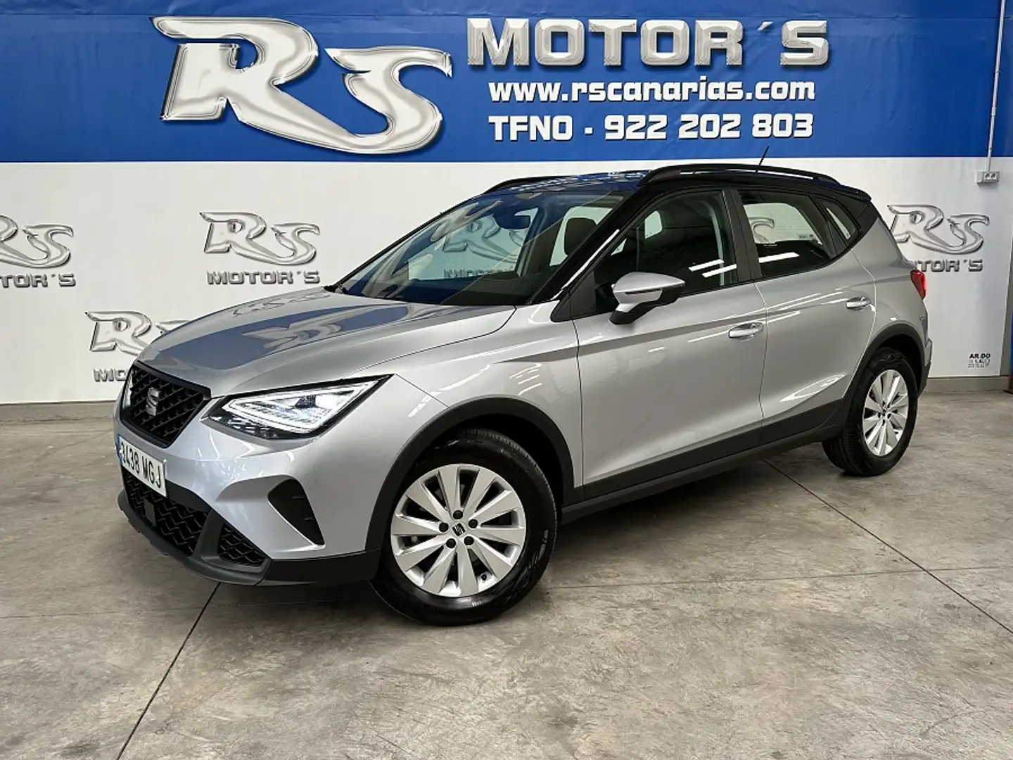 SEAT Arona 1.0 TSI S&S Style XM 110 Grijs - 1
