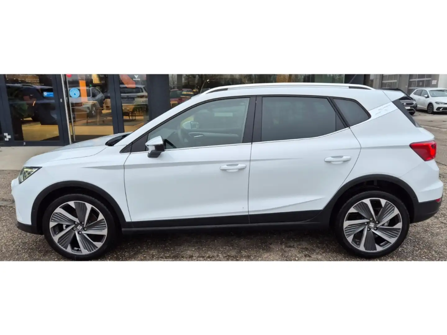 SEAT Arona FR TSI AHK Navi digitales Cockpit LED Sperrdiff. A Weiß - 2