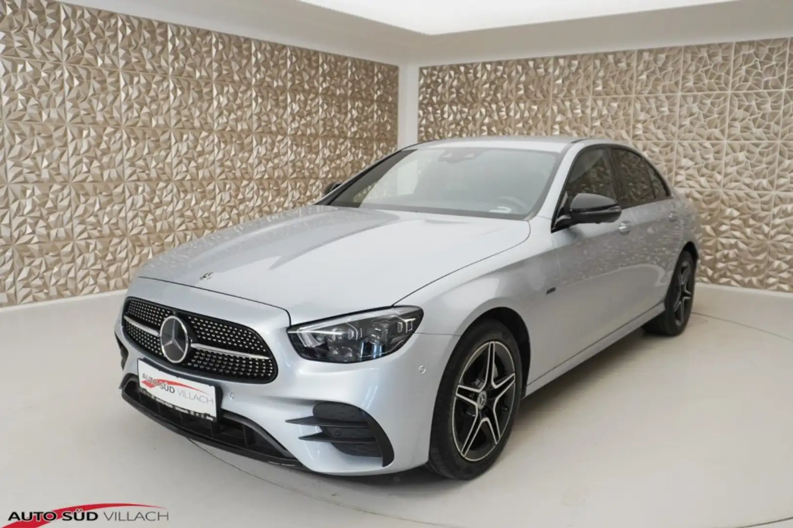Mercedes-Benz E 300 de 2x AMG Leder LED Kamera ALU 18 Zoll Grijs - 2