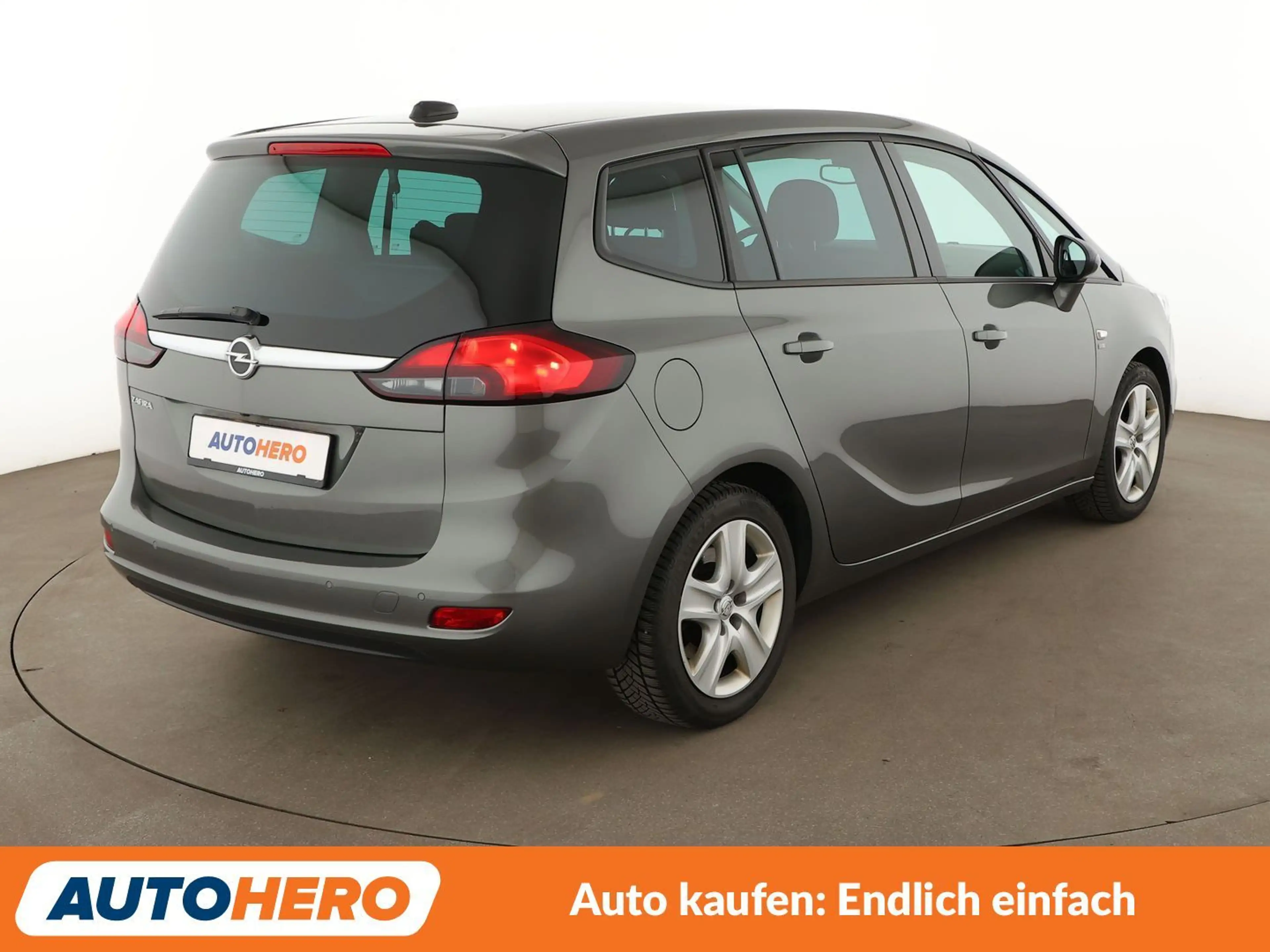 Opel Zafira Tourer 1.6 SIDI Turbo 120 Jahre Start/Stop*7-SITZER*NAVI* — photo 6