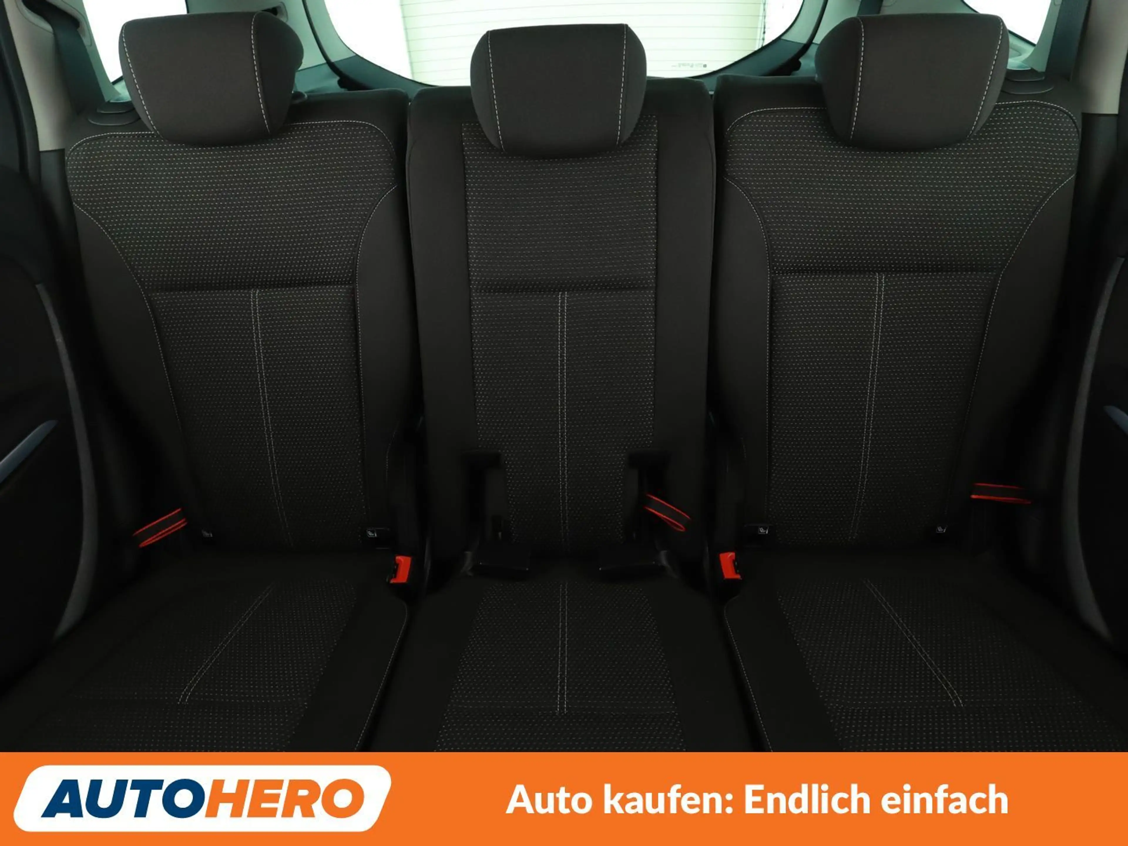 Opel Zafira Tourer 1.6 SIDI Turbo 120 Jahre Start/Stop*7-SITZER*NAVI* — photo 15