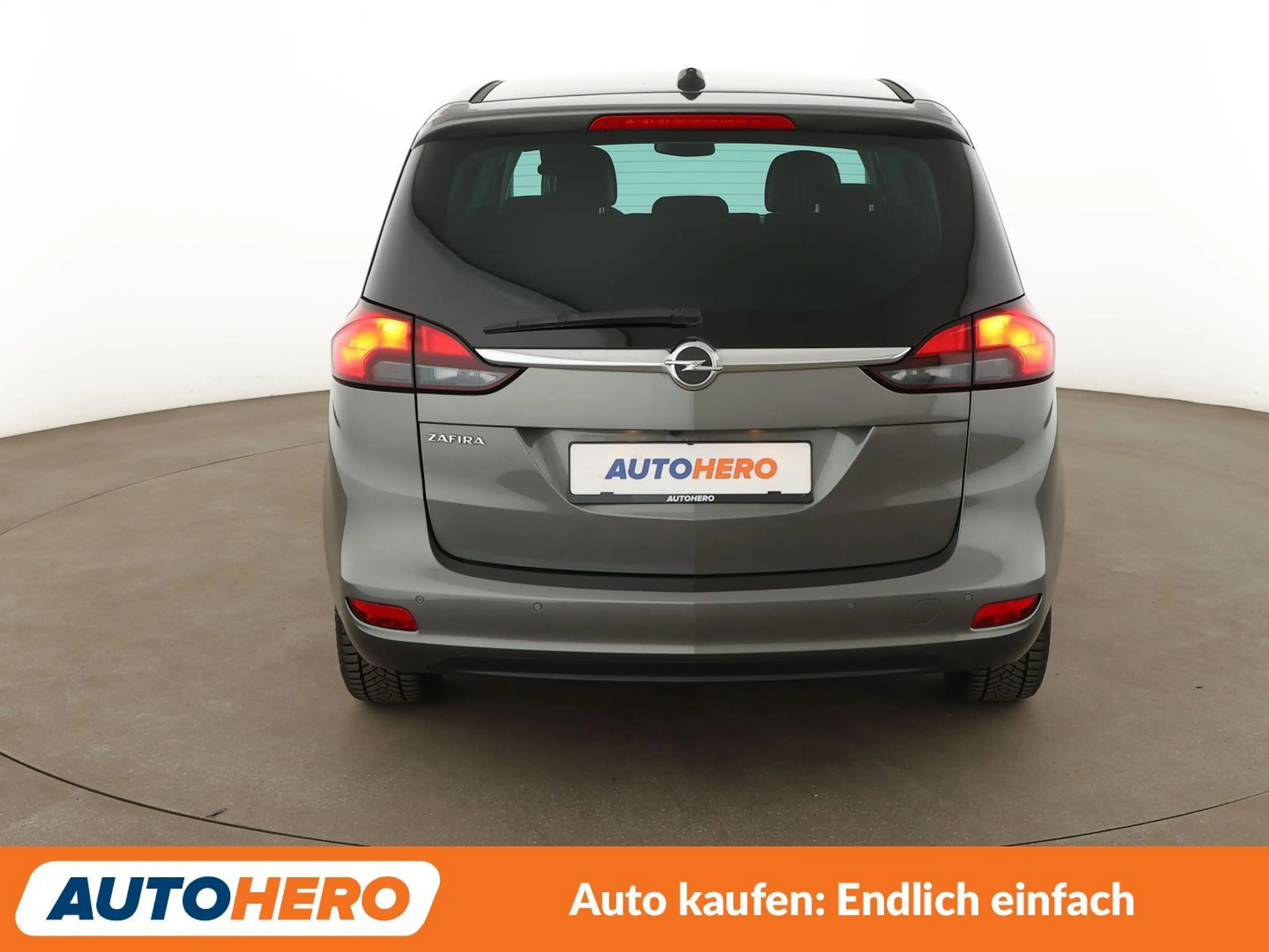 Opel Zafira Tourer 1.6 SIDI Turbo 120 Jahre Start/Stop*7-SITZER*NAVI* — photo 5