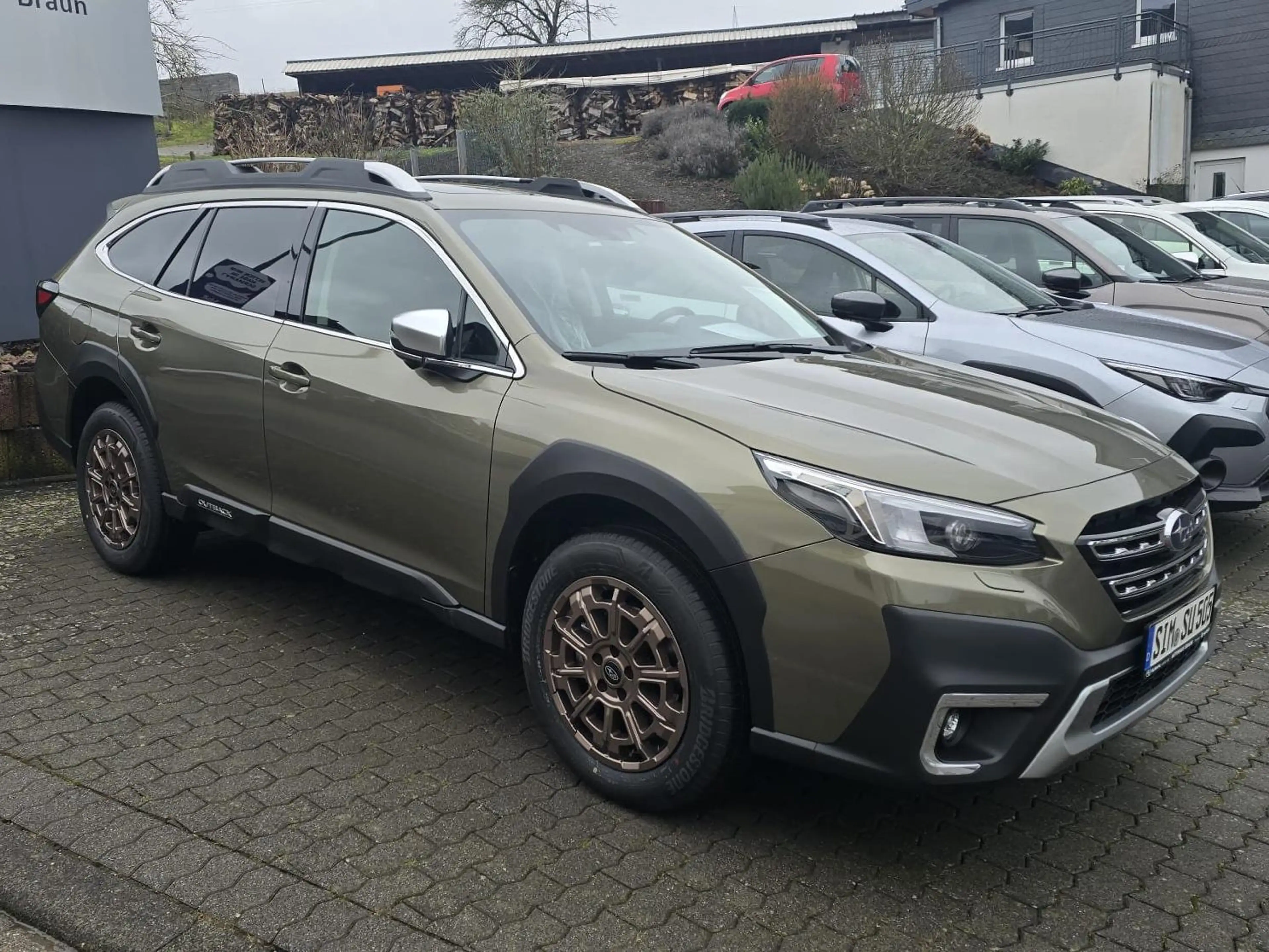 Subaru OUTBACK 2.5i Platinum — photo 2