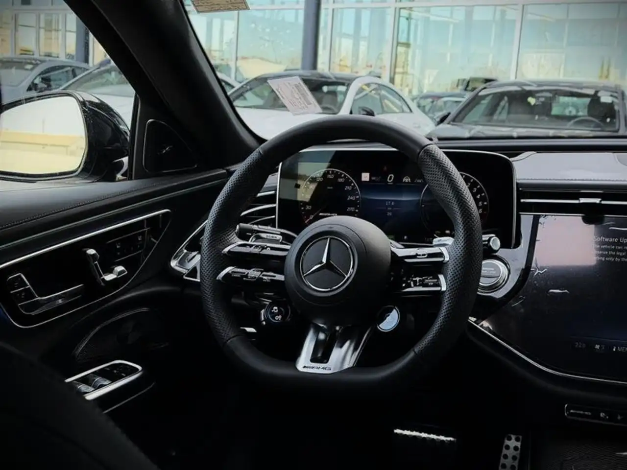 Mercedes-Benz E-Class fotografie Mercedes-Benz E-Class