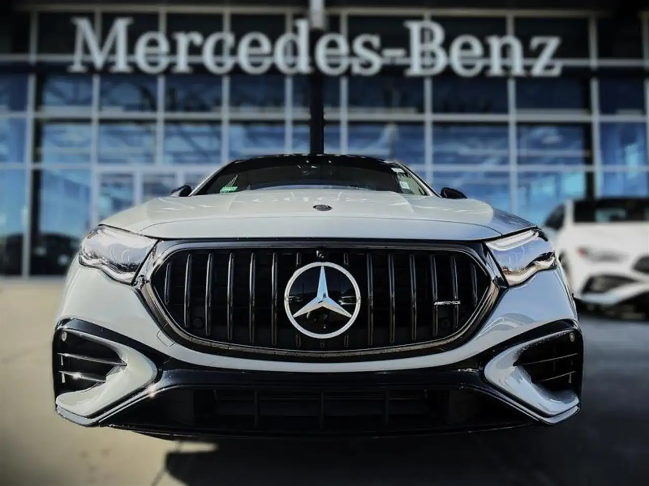 Mercedes-Benz E-Class fotografie Mercedes-Benz E-Class
