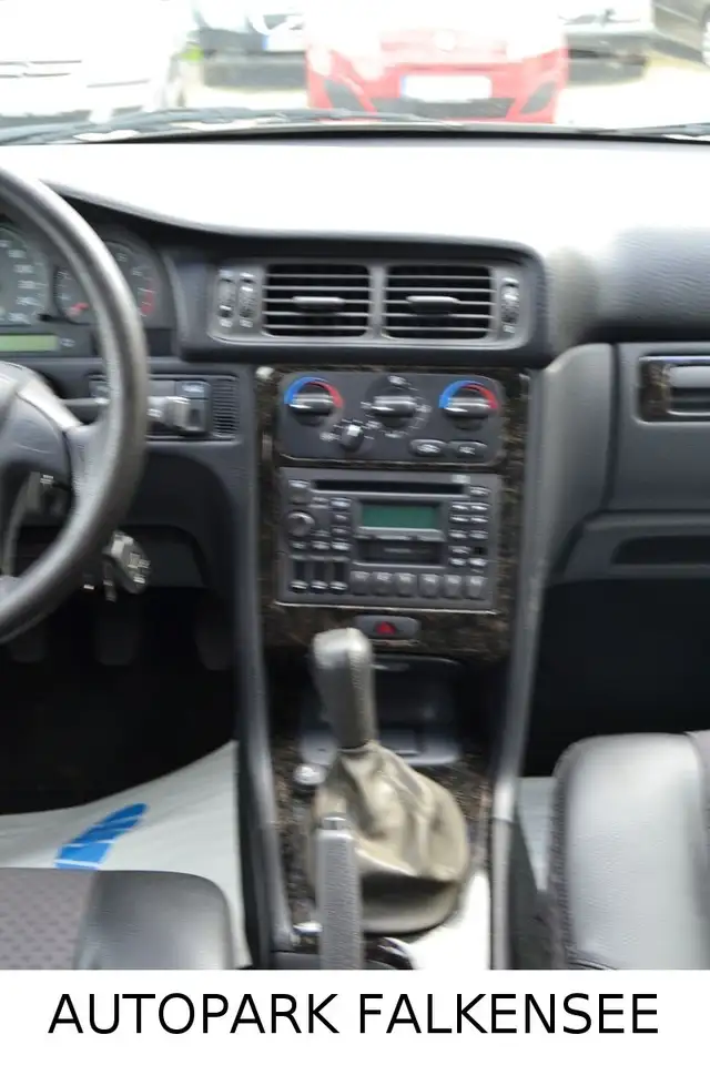 Volvo V70 I 2.4 KOMBI FAST 1.HAND VOM RENTNER SAUBER, foto 10