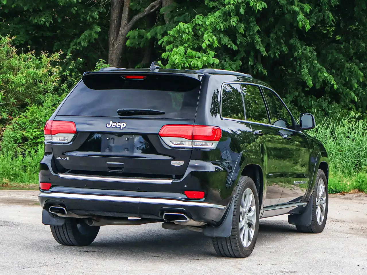 Jeep Grand Cherokee снимка Jeep Grand Cherokee