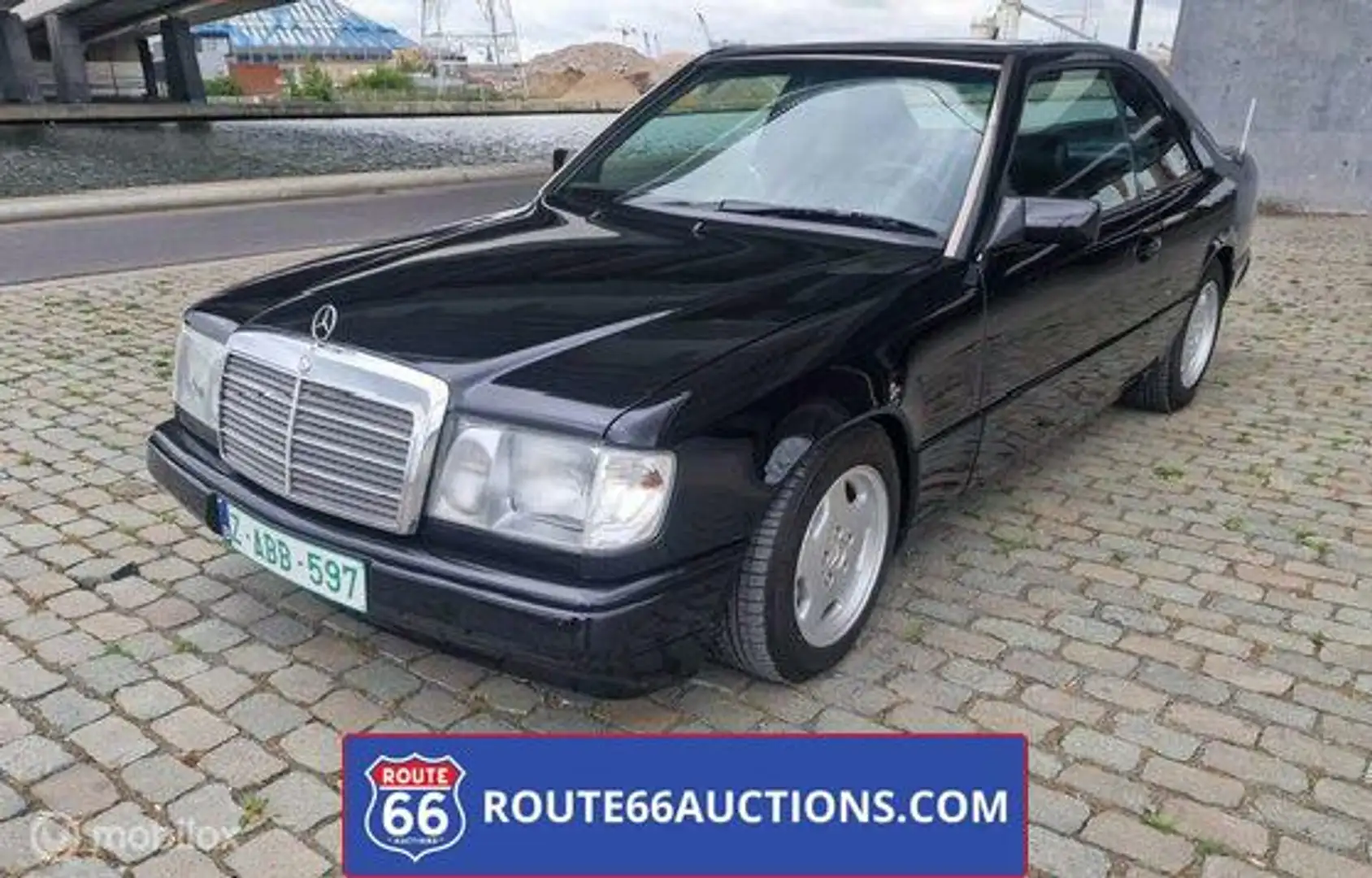 Mercedes-Benz CE 230 1988 | Route 66 Auctions Zwart - 1