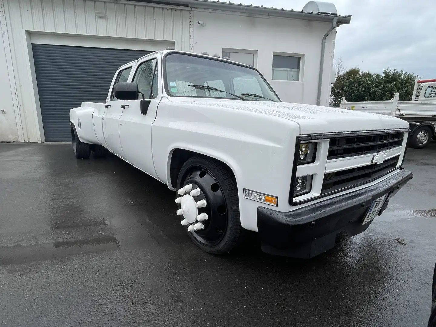 Chevrolet Silverado Chevrolet c30 r30 crew cab dually 1987 - 1