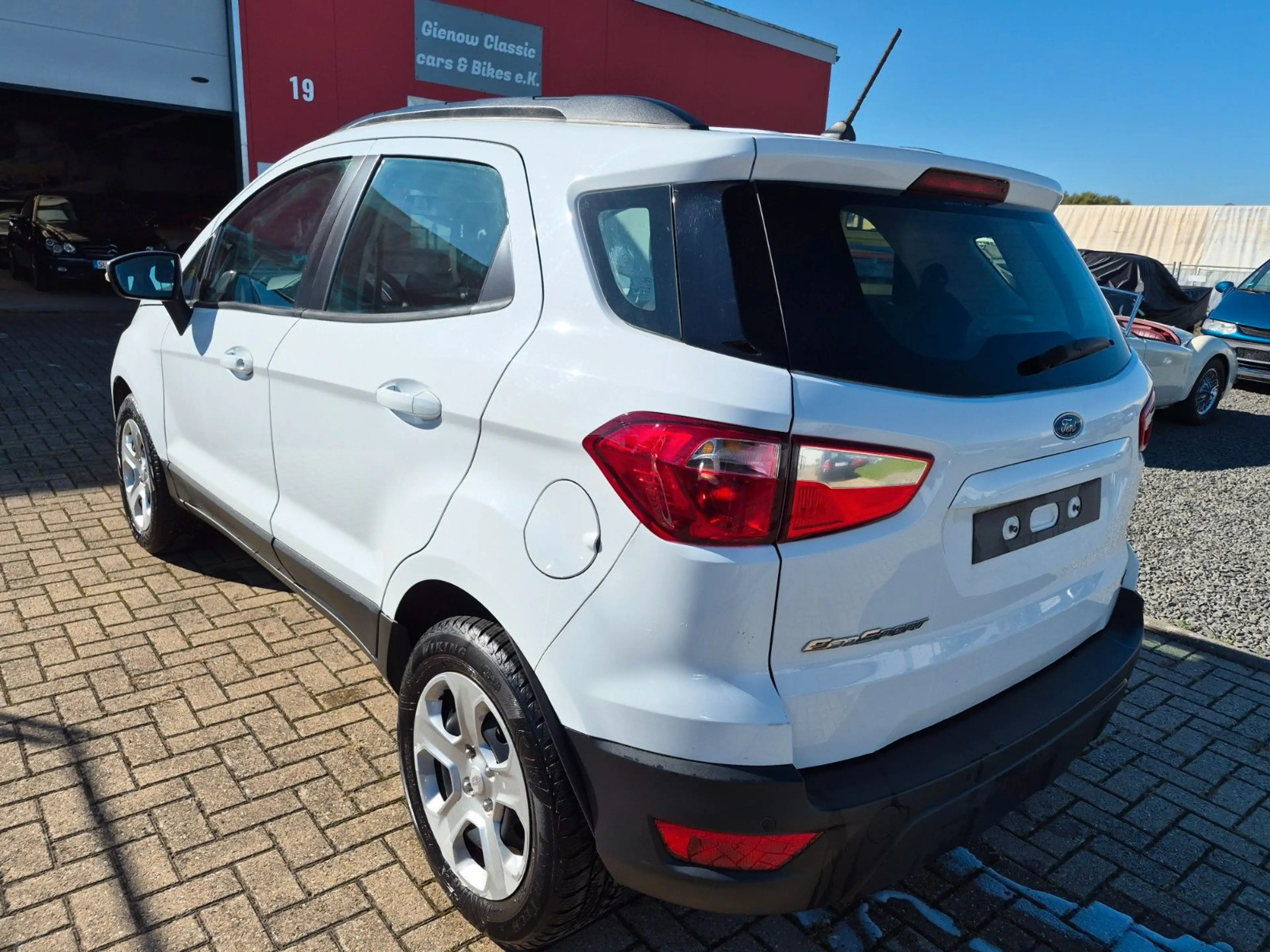 Ford EcoSport Cool & Connect — photo 5