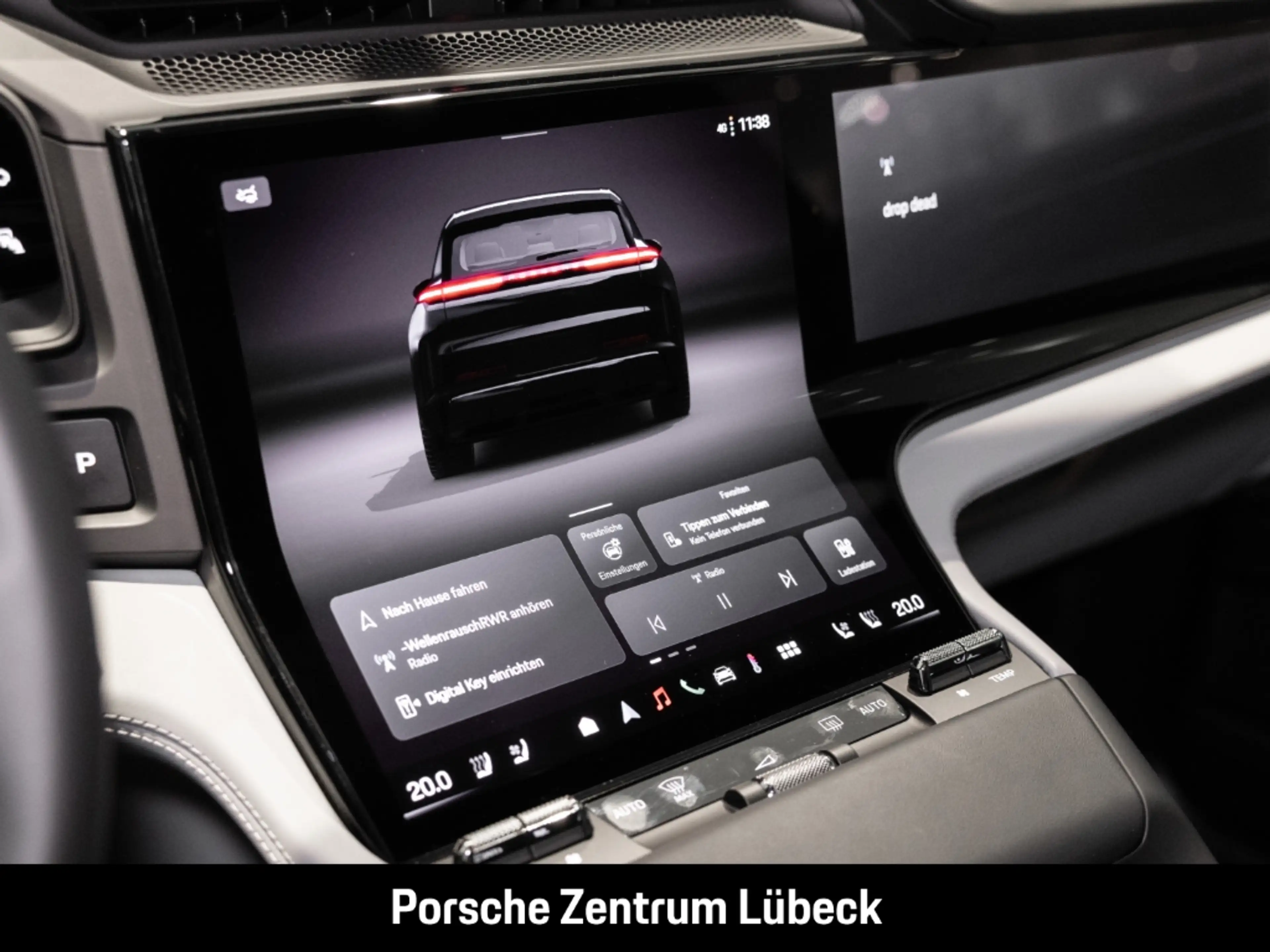 Porsche Cayenne Turbo Electric Burmester HA-Lenkung — photo 12